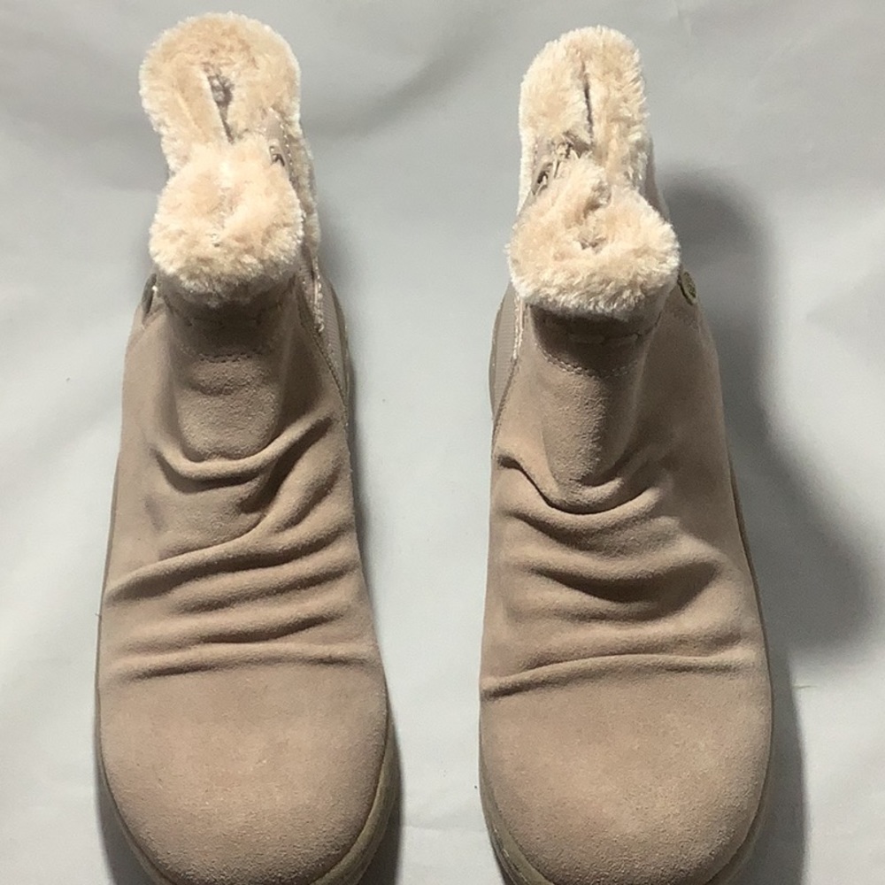 Baretraps Water Repellant Bootie